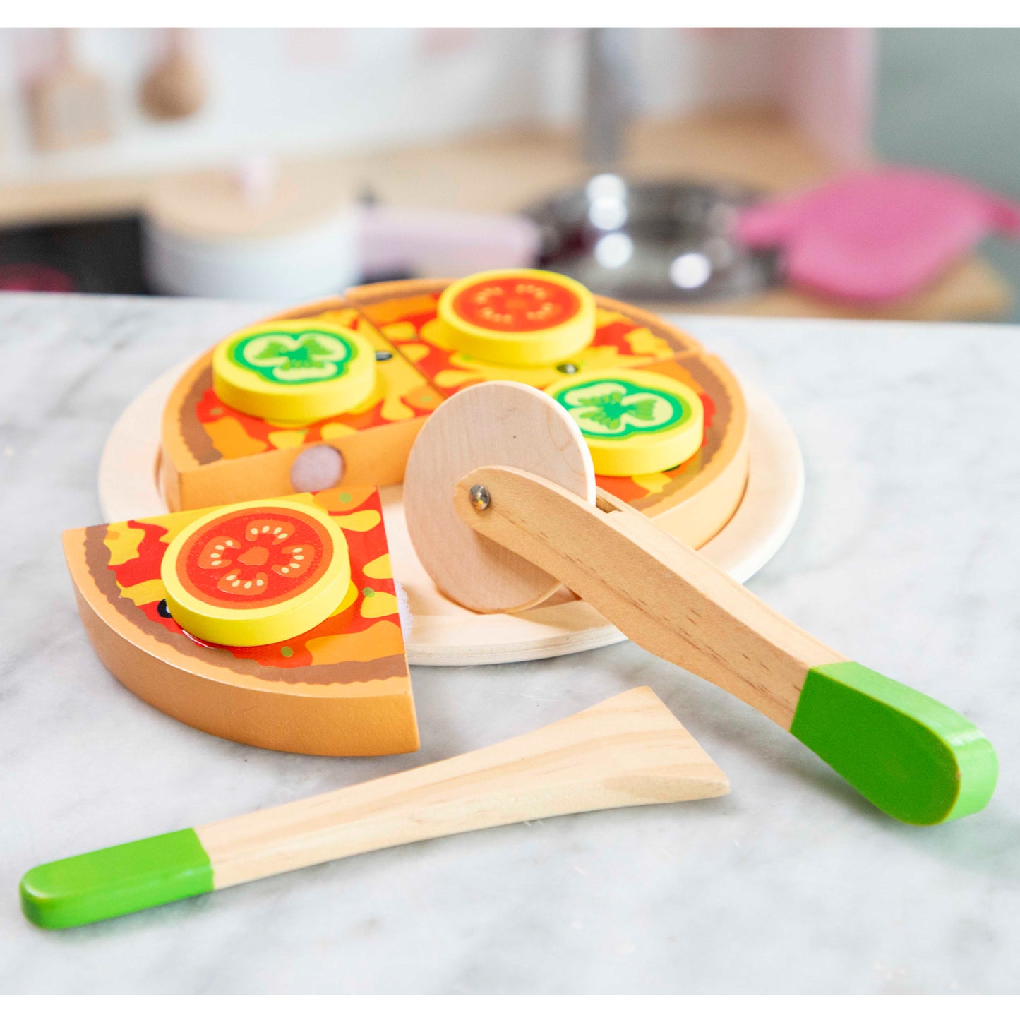 Pizza alle verdure in Legno da tagliare - New Classic Toys - Art. 10587